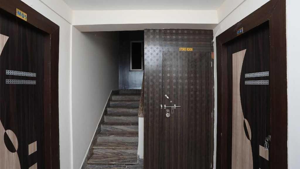 Oyo Royal Ruby Enclave Ξενοδοχείο Puri Εξωτερικό φωτογραφία